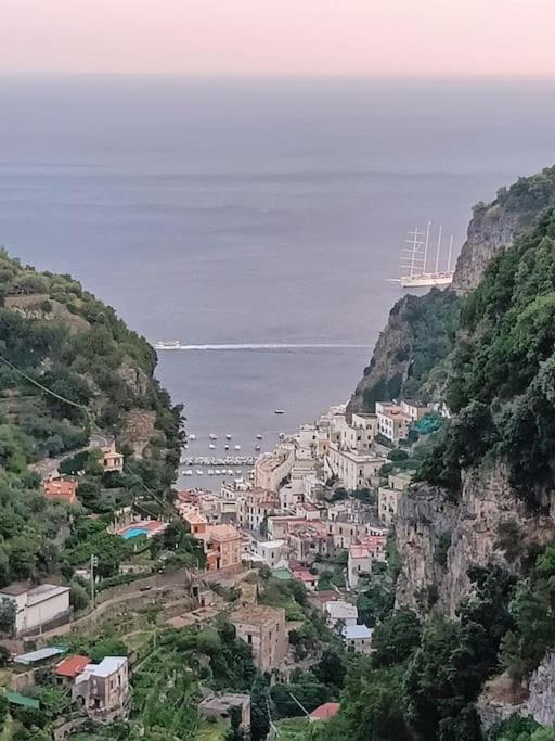 Terrazza Belvedere A Pontone - Amalfi Coast Bagian luar foto